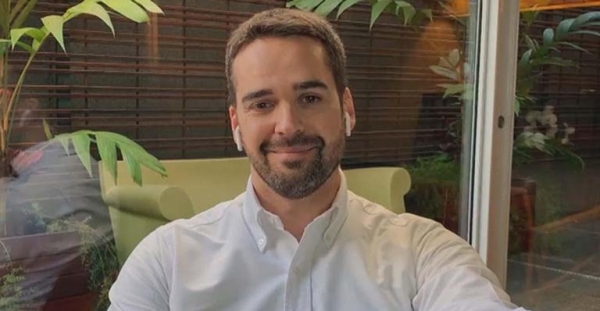 Governador Eduardo Leite se declara gay na TV e famosos reagem na web