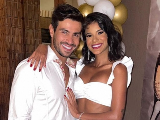 Jakelyne e Mariano comentam especulação de gravidez e cantor assume: 'Preocupado'