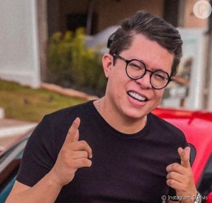 DJ Ivis é preso e levado à delegacia por agressões contra ex-mulher, Pamella Holanda