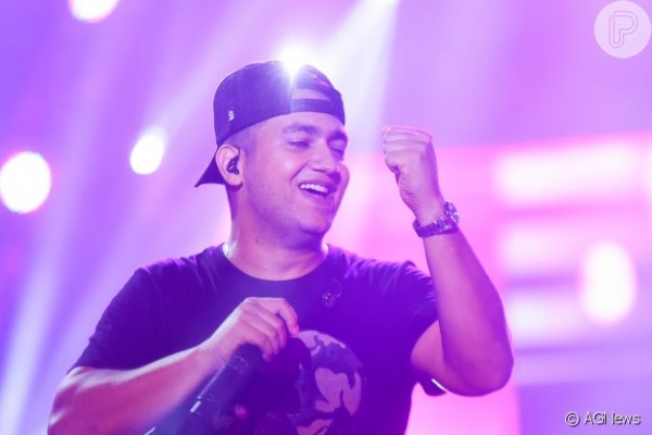 Sertanejo Juliano, dupla de Henrique, passa por cirurgia às pressas