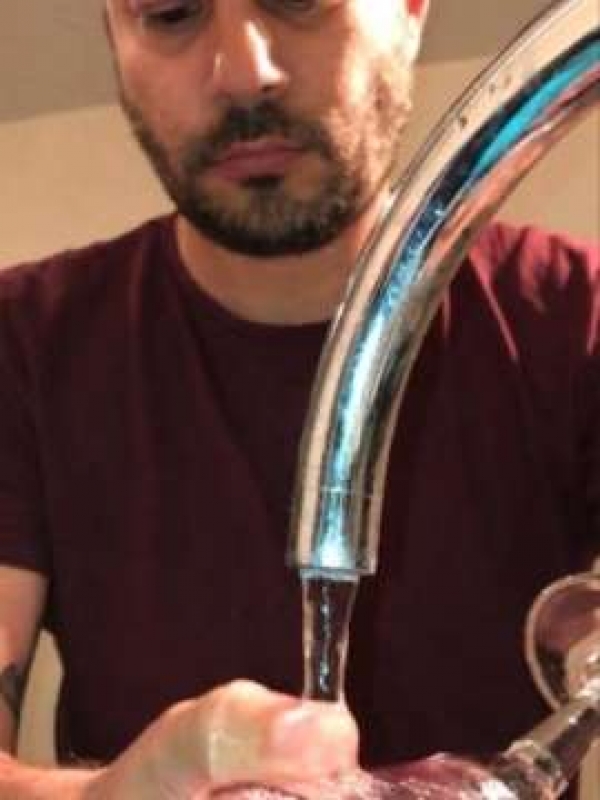 Evaristo Costa sobre voltar à Globo: "Prefiro lavar louças"