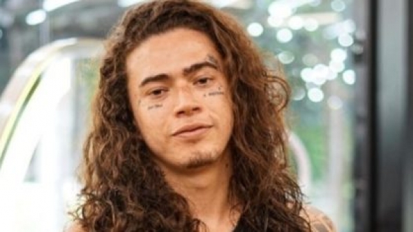 Whindersson Nunes revela insatisfação com a carreira e planeja pausa: 'Não estou feliz'