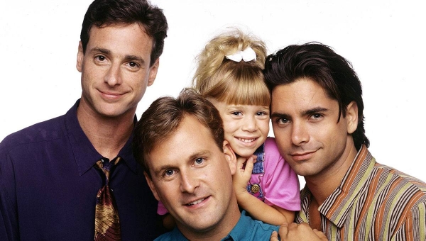 Famosos lamentam a morte de Bob Saget, aos 65 anos: 'Que cara maravilhoso'