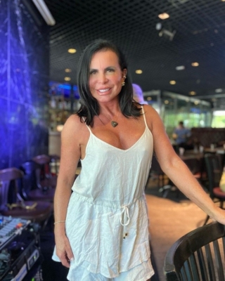 Gretchen se revolta com comentários e toma atitude para evitar críticas nas redes sociais