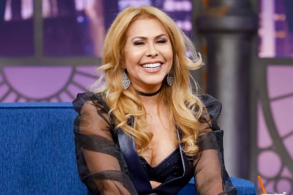 Joelma é processada em R$ 168 mil por suposta dívida com empresa