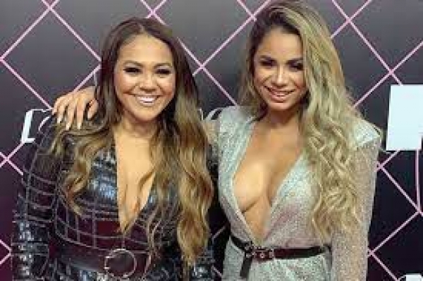 Lexa reage após mãe pedir volta do casamento com MC Guimê e web comenta: 'Tóxica!'. Veja!