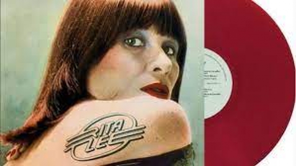 Rita Lee gravou 30 discos e vendeu 55 milhões de cópias. Confira a discografia!