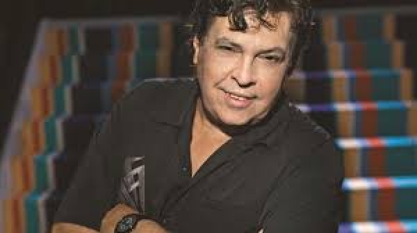 Sidney Magal ganha previsão de alta, após sangramento no cérebro