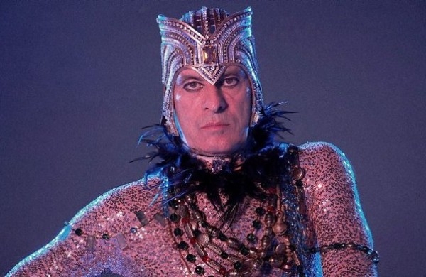 Ney Matogrosso conta que viúva de Gal o impediu de dirigir show da cantora