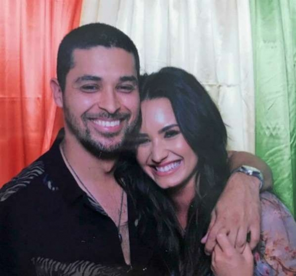Ex-namorado tem visitado Demi Lovato todos os dias em hospital