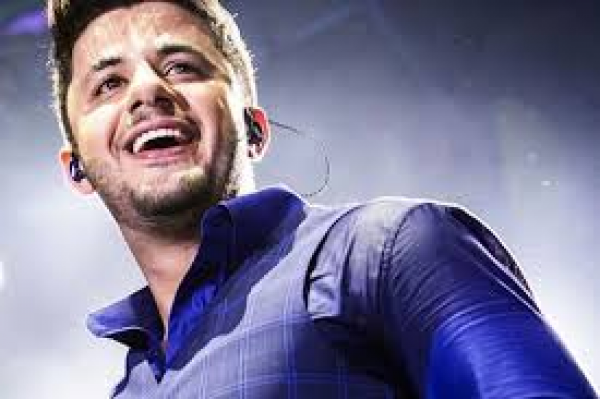 Álbum de Cristiano Araújo volta com músicas nunca lançadas