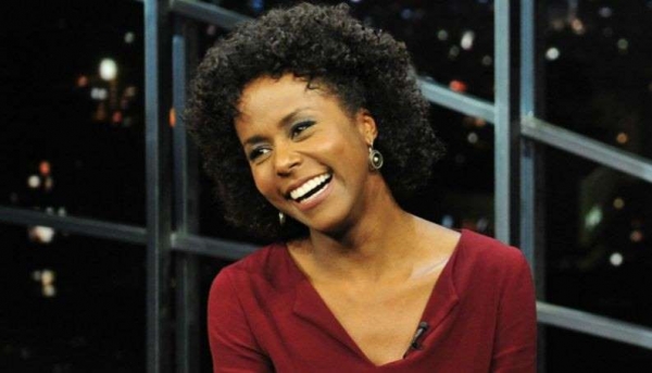 Camiseta usada por Maju faz homenagem mais que justa a outras 6 jornalistas