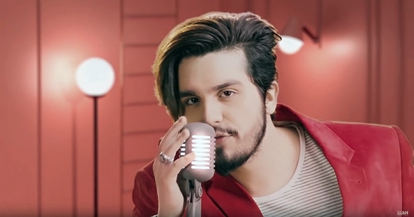 Luan Santana divide opiniões após mudar de visual novamente