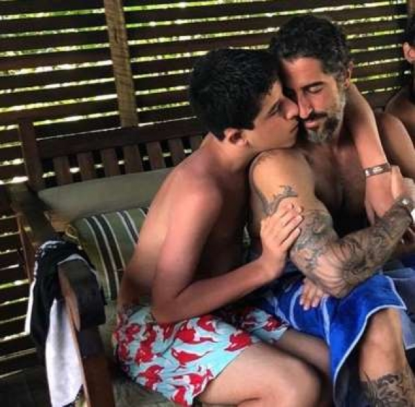 Marcos Mion publica texto emocionante sobre filho mais velho: ‘Meu anjo’