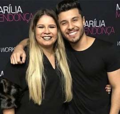 Marília Mendonça elogia Murilo Huff e relembra abdominoplastia: - Retirei dois quilos de pele que estavam me incomodando